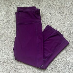 Cropped athletic leggings